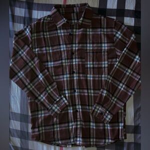 (NEW) Soft Plaid Brown and White Flannel. mens size M